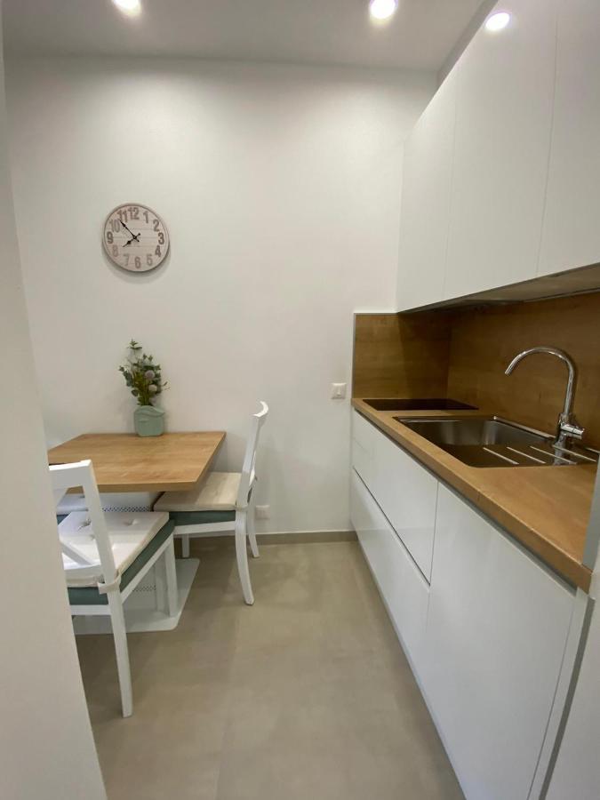 Apartmani Dorijana 弗尔萨尔 外观 照片