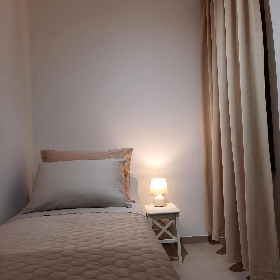 Apartmani Dorijana 弗尔萨尔 外观 照片